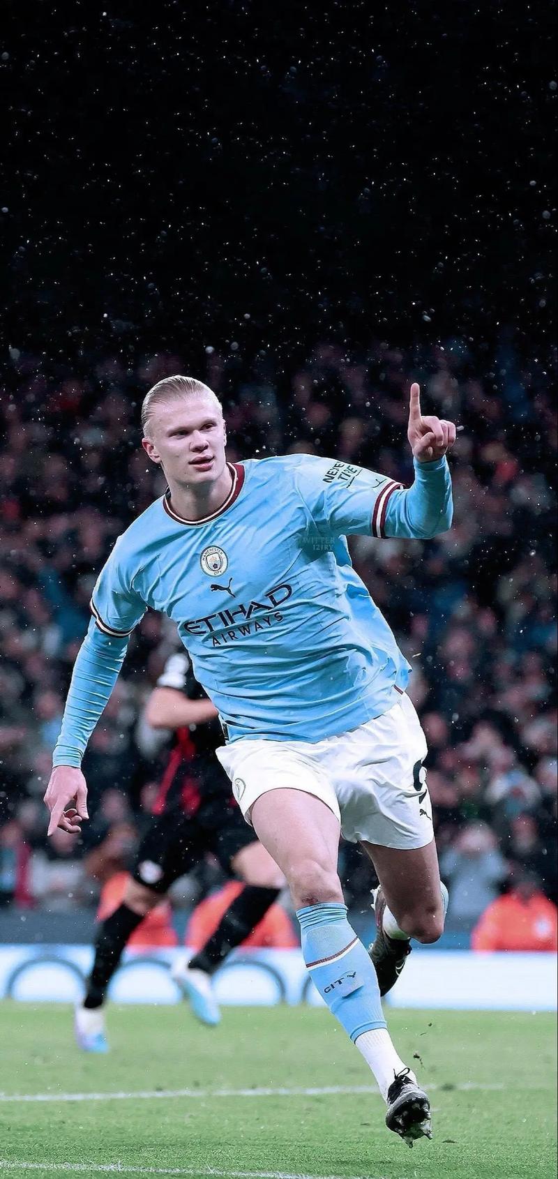 尤尔曼德：安德里希的救险几乎相当于进球；马扎还能继续发展