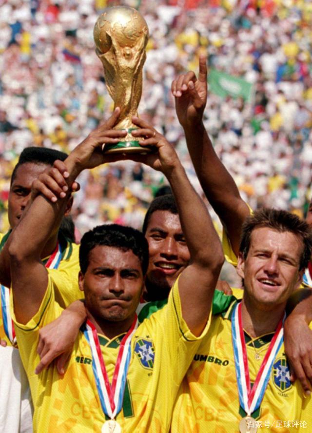 哈兰德自英超首秀以来13次中框，同期仅次于努涅斯和B费