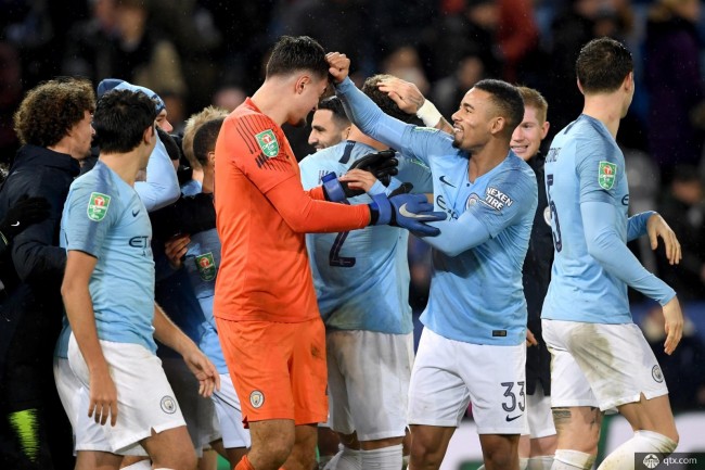 半场战报：柏太阳神0-3广岛三箭，热尔曼-良破门，东俊希建功