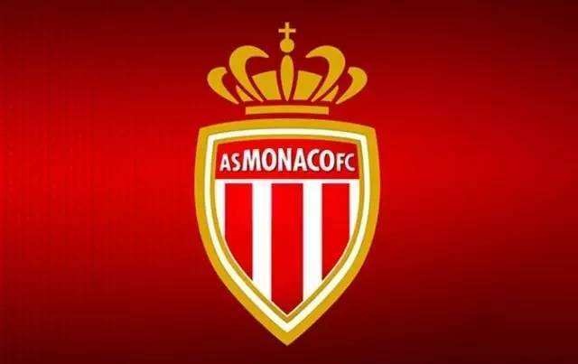 同一轮皇马和巴萨都获点球+对手罚下1人，西甲11年来首次（西甲时隔11年再现一幕：皇马与巴萨同轮获点球，各自对手均被罚下一人）